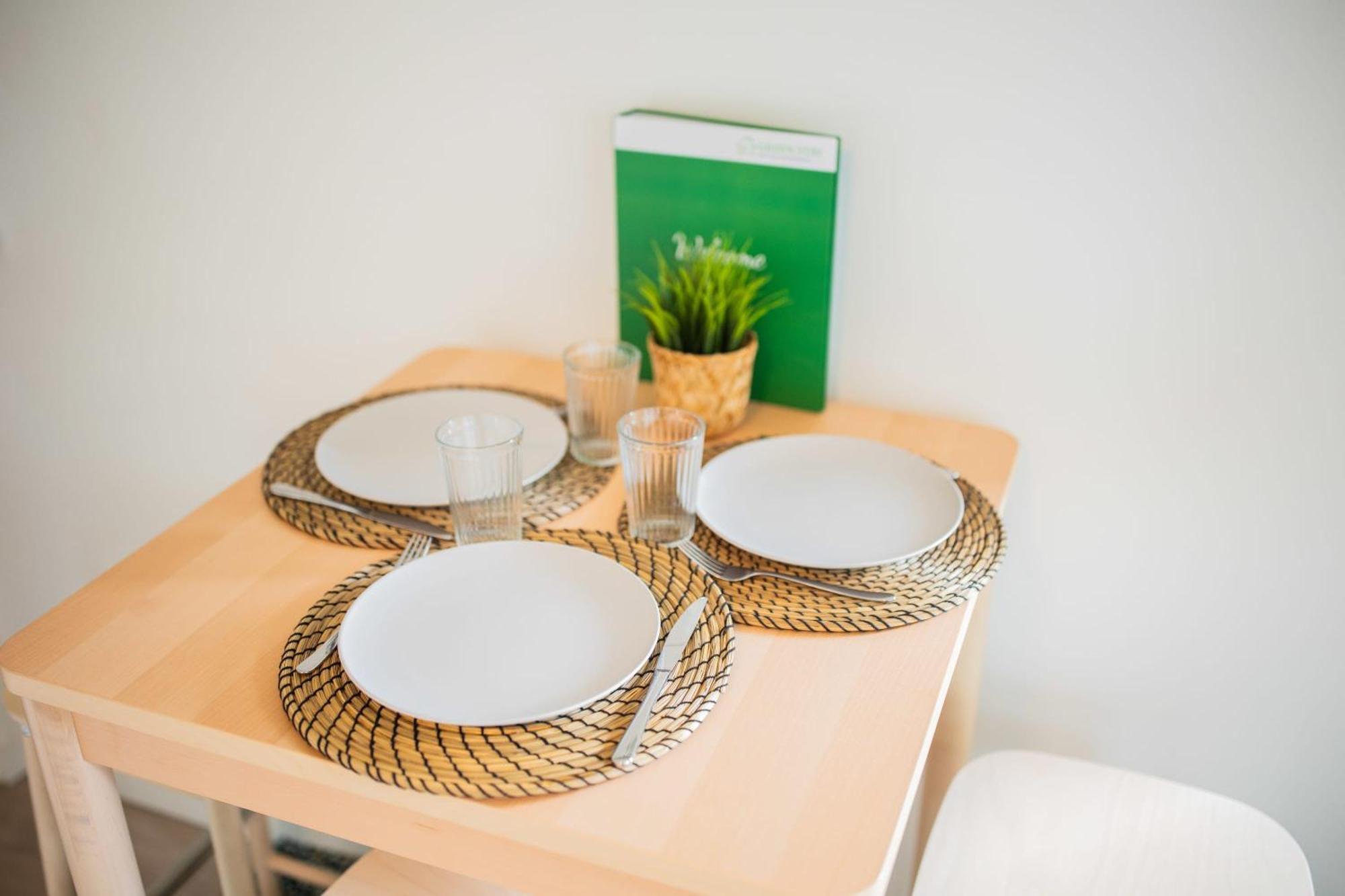 Amazing 50M2 Two-Bedroom Apartment - Ts307A Eindhoven Buitenkant foto
